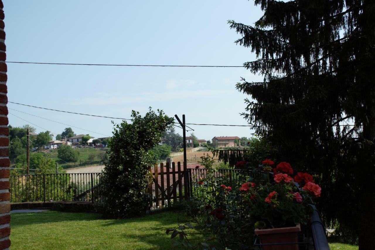 Casa Dei Ciliegi Castell'Alfero别墅 外观 照片