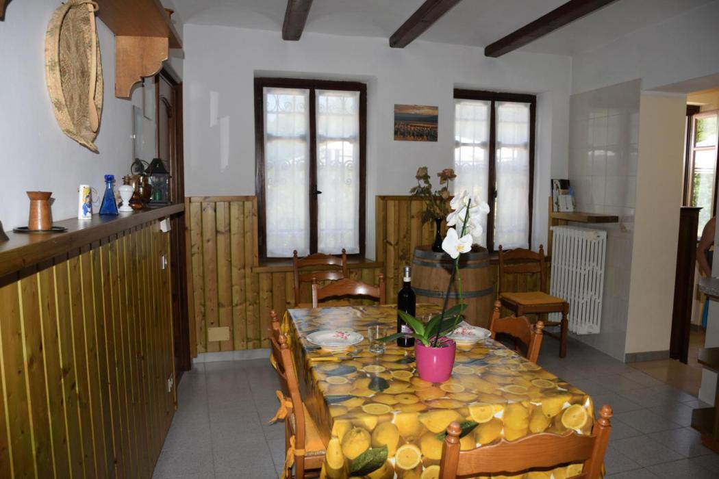 Casa Dei Ciliegi Castell'Alfero别墅 外观 照片